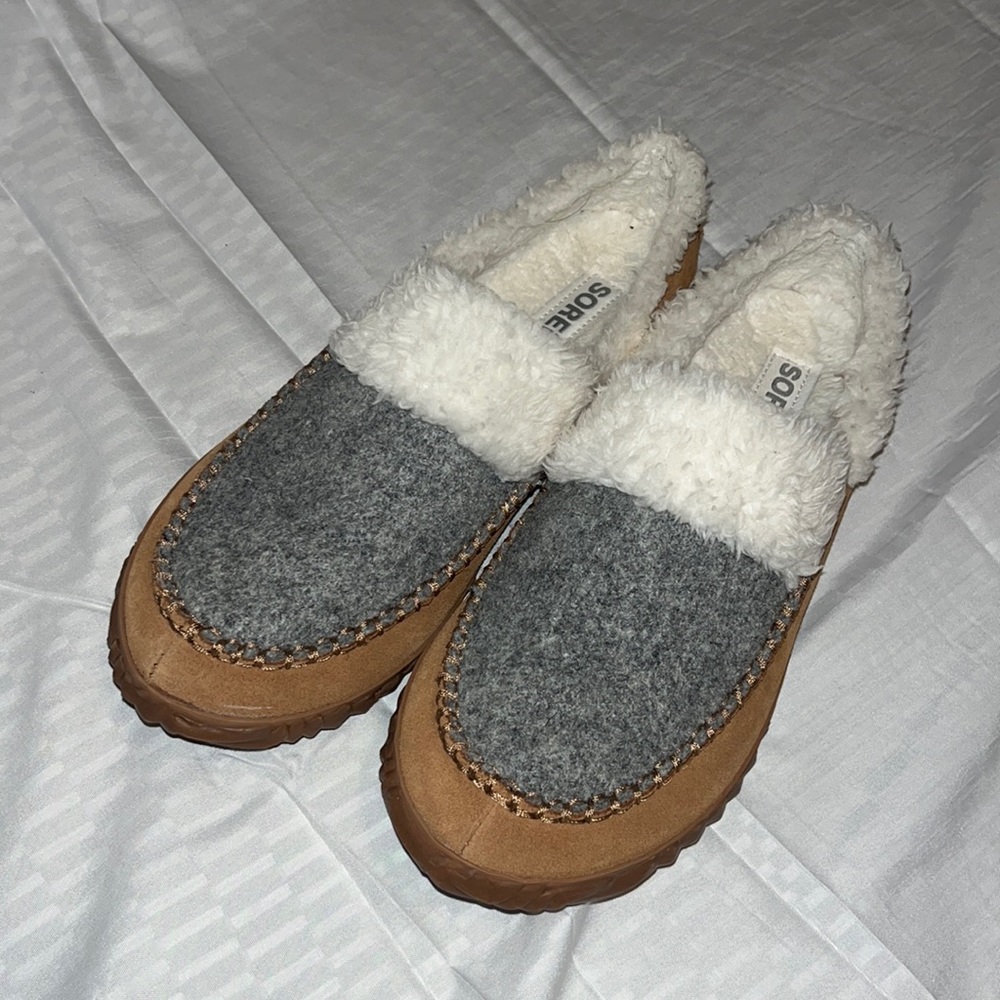 Sorel slippers